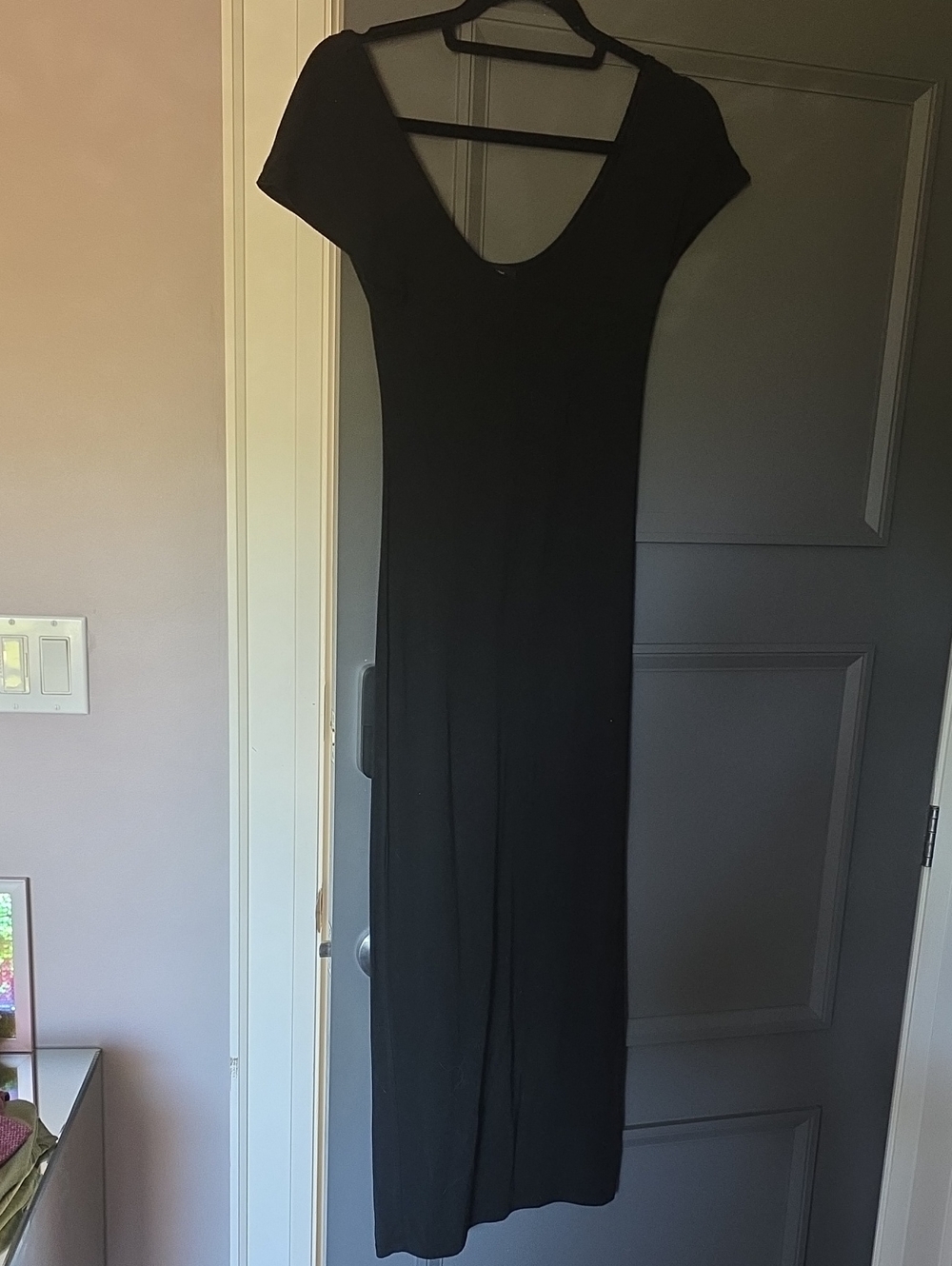 Babaton Black Scoop-Neck Maxi Dress